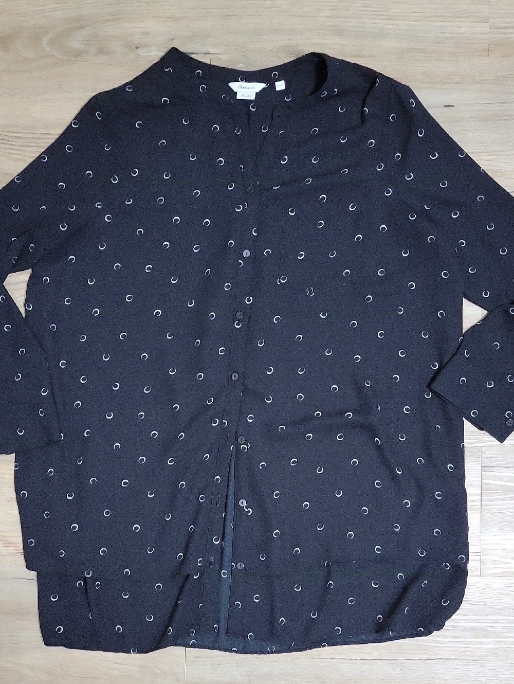 Reitmans Black Button-Up Tunic with Small White Crescent Dots